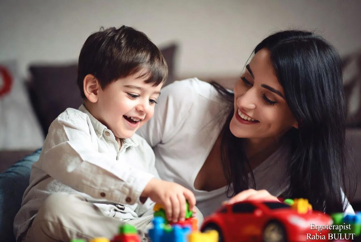 Uyaran Eksikliği 2-4 Yaş: Belirtiler ve Evde Destek - Uyaran Eksikliği - bilgilendirici gorsel - Uyaran Eksikliği